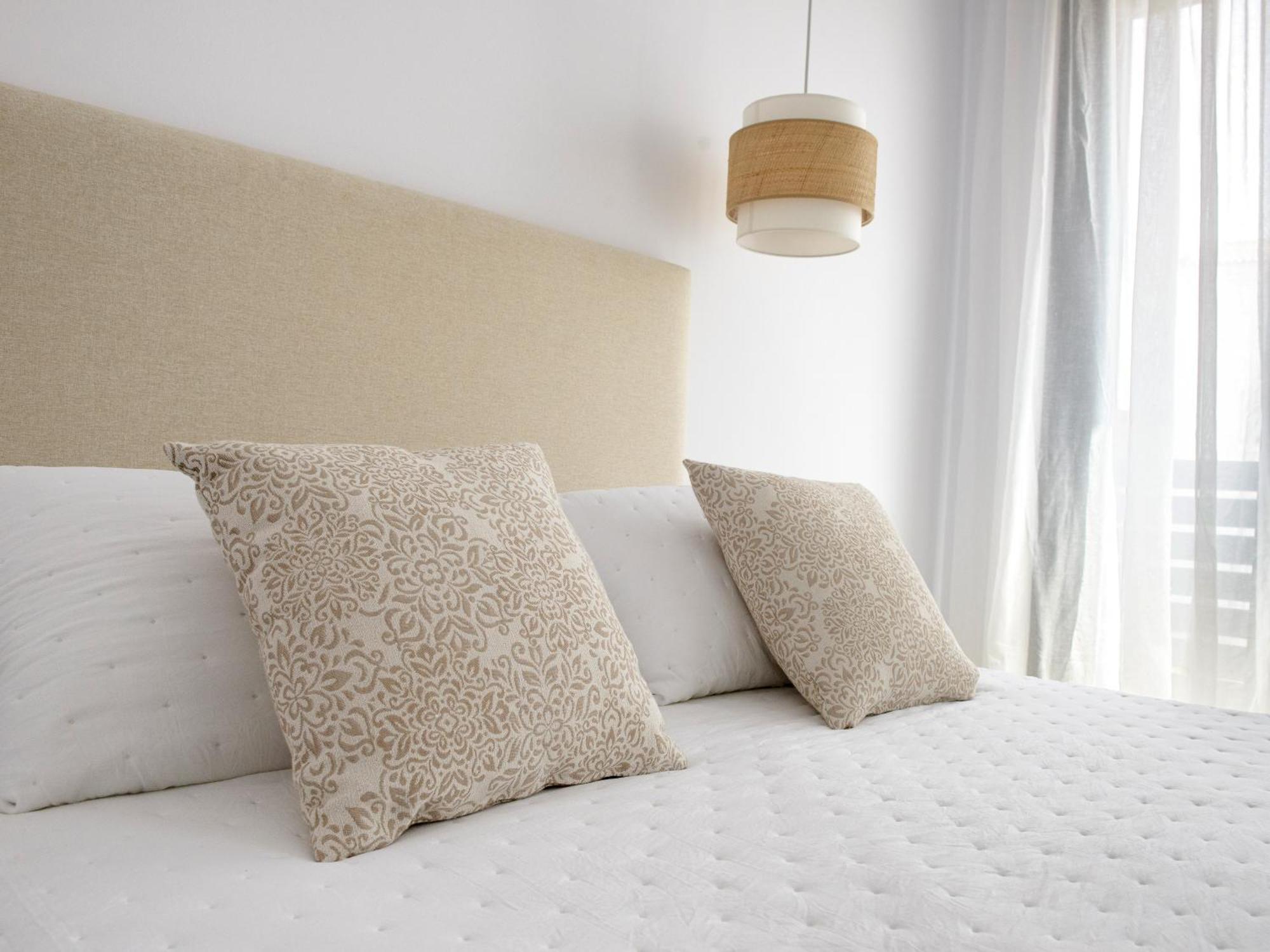 Antonella Suites Fuentes de Andalucía Екстериор снимка